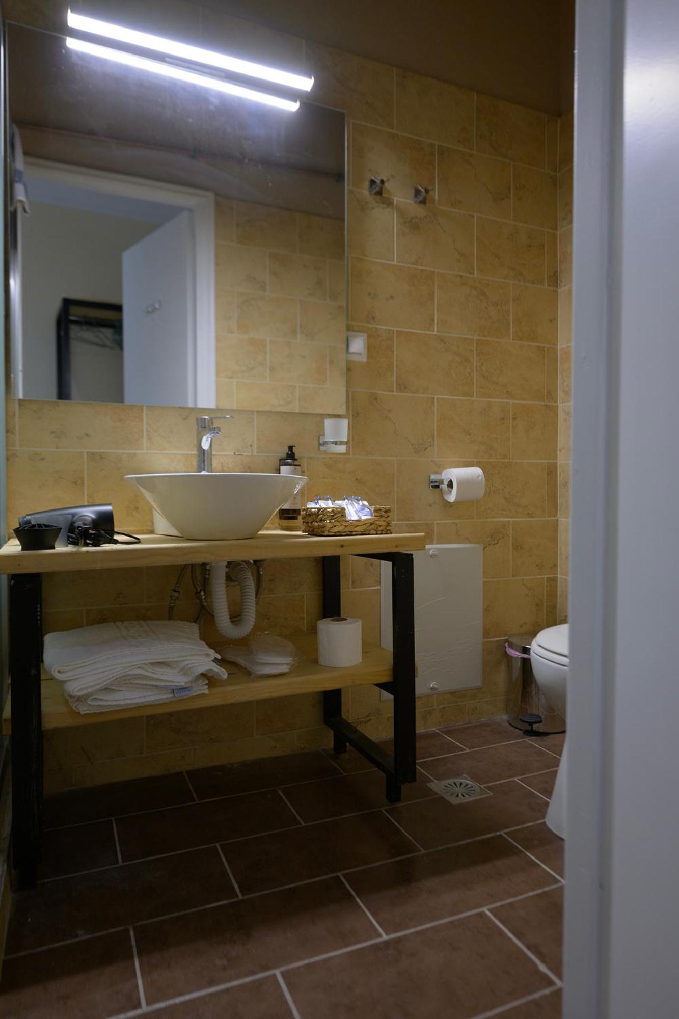 Mytilíni Alley Rooms מראה חיצוני תמונה